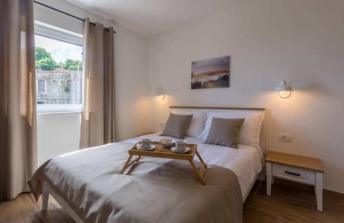Baredine House | 140 m² House ∙ 3 bedrooms ∙ 6 guests