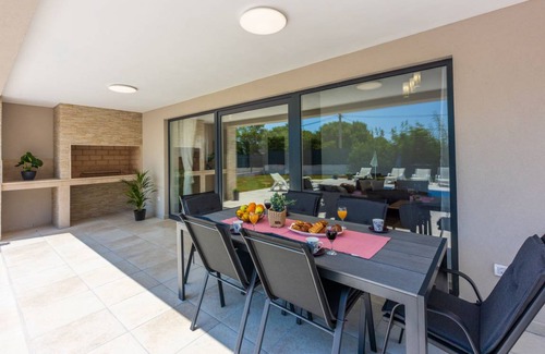 Brgod House | 140 m² House ∙ 3 bedrooms ∙ 6 guests
