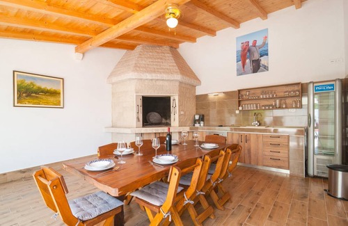 Cove Osibova (Milna) House | 140 m² House ∙ 3 bedrooms ∙ 8 guests