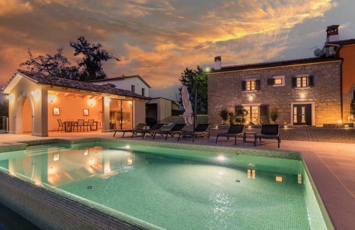 Kircija House | 140 m² Maisonette ∙ 3 bedrooms ∙ 6 guests