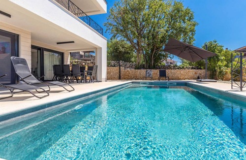 Milohnici Villa | 140 m² Villa ∙ 3 bedrooms ∙ 8 guests