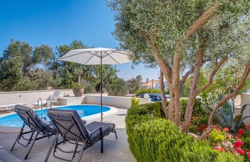 Martinscica Villa | 140 m² Villa ∙ 3 bedrooms ∙ 7 guests