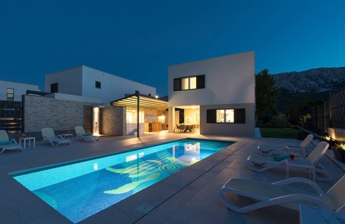 Jurandvor Villa | 145 m² Villa ∙ 4 bedrooms ∙ 10 guests
