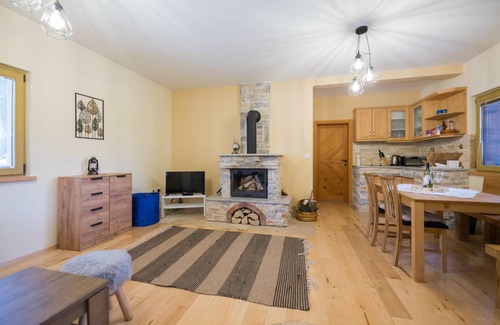 Brestovac House | 147 m² House ∙ 2 bedrooms ∙ 6 guests