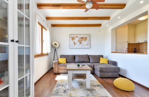 Krasic House | 150 m² House ∙ 3 bedrooms ∙ 8 guests