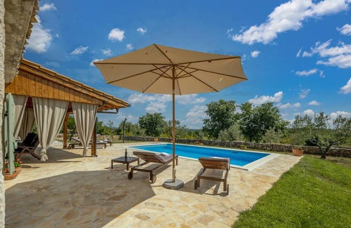 Slivnica House | 150 m² House ∙ 3 bedrooms ∙ 8 guests
