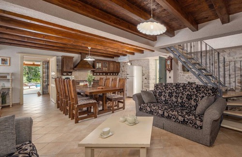 Slivnica House | 150 m² House ∙ 3 bedrooms ∙ 8 guests