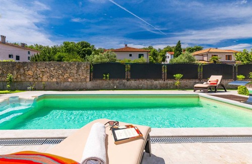 Porat House | 150 m² House ∙ 3 bedrooms ∙ 7 guests