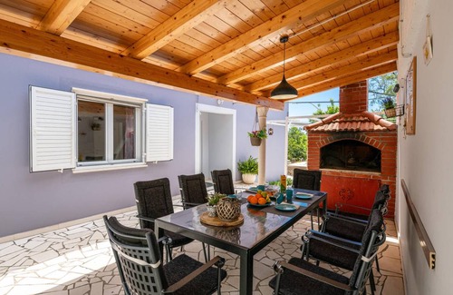 Lovorno House | 150 m² House ∙ 4 bedrooms ∙ 8 guests