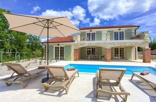 Rasopasno Villa | 150 m² Villa ∙ 3 bedrooms ∙ 8 guests