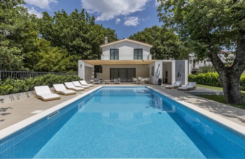 Srinjine Villa | 150 m² Villa ∙ 4 bedrooms ∙ 8 guests