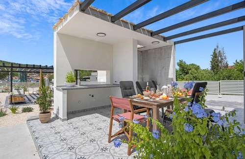 Bilice House | 156 m² House ∙ 4 bedrooms ∙ 8 guests