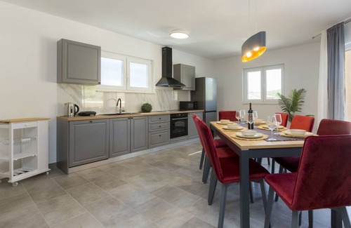 Topid House | 160 m² House ∙ 3 bedrooms ∙ 8 guests