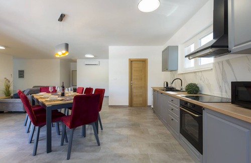 Topid House | 160 m² House ∙ 3 bedrooms ∙ 8 guests