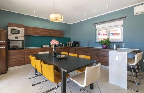 Valbandon House | 160 m² House ∙ 4 bedrooms ∙ 8 guests