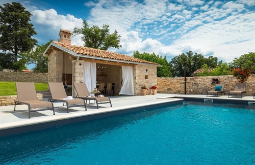 Kurili House | 160 m² Maisonette ∙ 3 bedrooms ∙ 7 guests