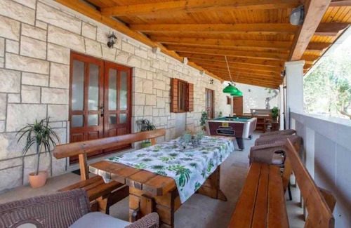 Dol Villa | 160 m² Villa ∙ 4 bedrooms ∙ 12 guests