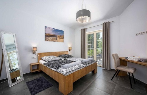 Jasenovica House | 165 m² House ∙ 4 bedrooms ∙ 8 guests
