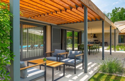 Lasici House | 165 m² House ∙ 4 bedrooms ∙ 8 guests