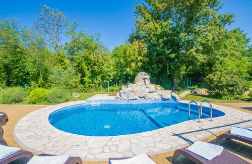 Topid Other | 170 m² Accommodation ∙ 3 bedrooms ∙ 9 guests
