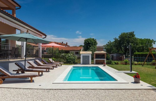 Smoljanci House | 170 m² House ∙ 3 bedrooms ∙ 6 guests