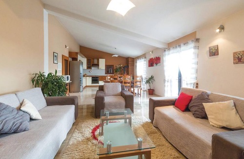 Kastel Novi House | 178 m² House ∙ 6 bedrooms ∙ 11 guests