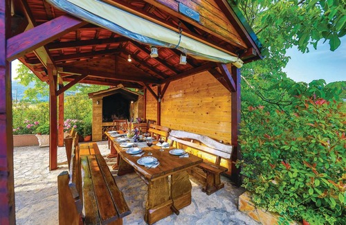 Kastel Novi House | 178 m² House ∙ 6 bedrooms ∙ 11 guests