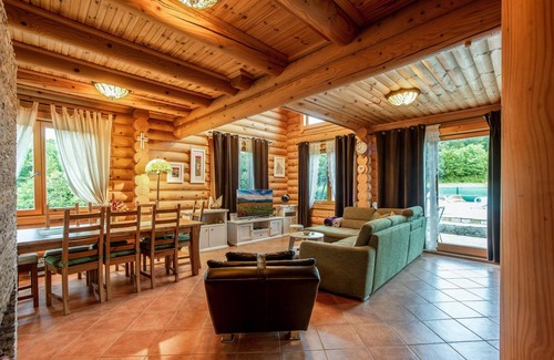 Prokike House | 179 m² House ∙ 2 bedrooms ∙ 6 guests