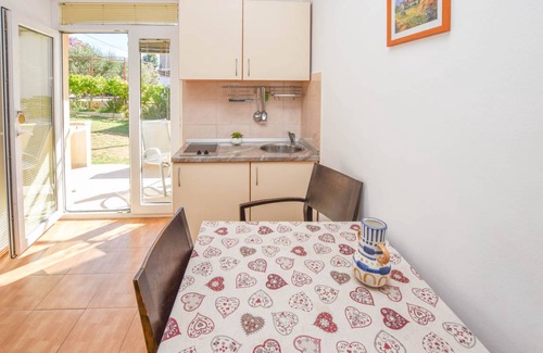 Pakostane Apartment | 18 m² Apartment ∙ 3 guests