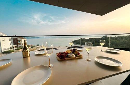 Kozino Apartment | 180 m² Apartment ∙ 3 bedrooms ∙ 8 guests