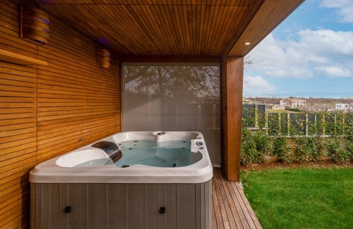 Kastelir Villa | 180 m² Villa ∙ 3 bedrooms ∙ 6 guests