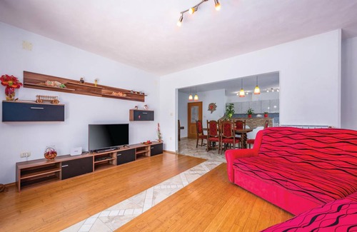 Tupljak House | 184 m² House ∙ 3 bedrooms ∙ 6 guests
