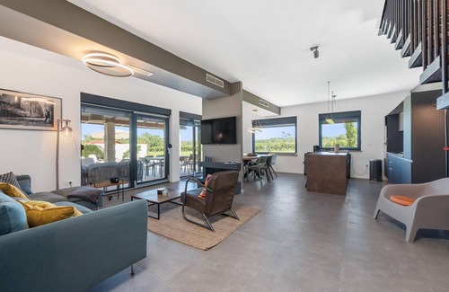 Brtonigla House | 188 m² House ∙ 4 bedrooms ∙ 8 guests