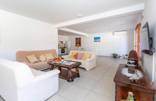 Momici House | 190 m² Maisonette ∙ 4 bedrooms ∙ 10 guests