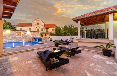 Nerezise Villa | 190 m² Villa ∙ 4 bedrooms ∙ 10 guests