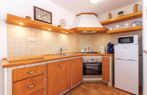 Vinodolska opcina House | 2 bedroom beautiful home in Barci