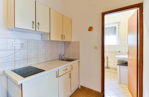 Pakostane Apartment | 20 m² Apartment ∙ 1 bedroom ∙ 2 guests