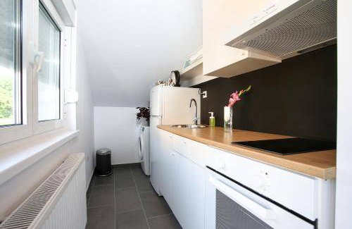 Novi Zagreb Apartment | 20 m² Apartment ∙ 2 guests