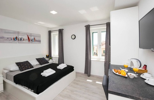 Sibenik Resort | 20 m² Private room ∙ 2 guests