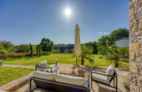 Novaki Pazinski Villa | 200 m² Villa ∙ 3 bedrooms ∙ 8 guests