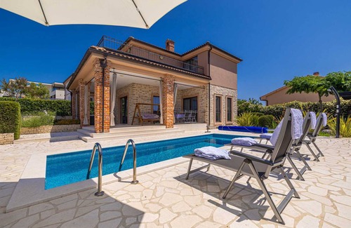 Milohnici Villa | 200 m² Villa ∙ 3 bedrooms ∙ 6 guests