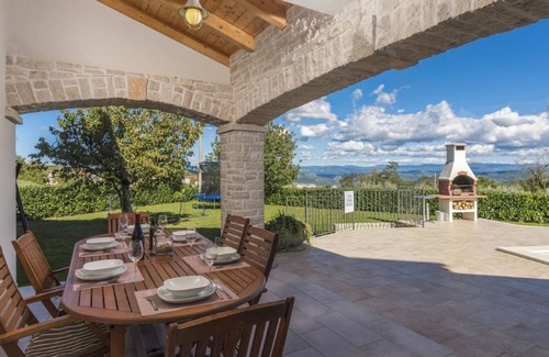 Vizinada Villa | 200 m² Villa ∙ 3 bedrooms ∙ 8 guests