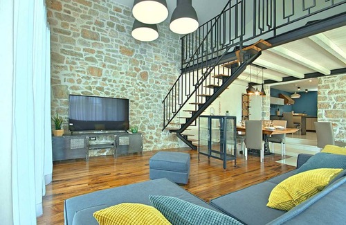 Filipini Villa | 200 m² Villa ∙ 4 bedrooms ∙ 8 guests