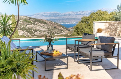 Dol Villa | 200 m² Villa ∙ 4 bedrooms ∙ 8 guests
