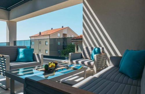 Mandre Villa | 200 m² Villa ∙ 5 bedrooms ∙ 10 guests