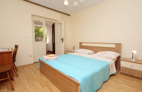 Stari Grad Apartment | 21 m² Apartment ∙ 1 bedroom ∙ 2 guests