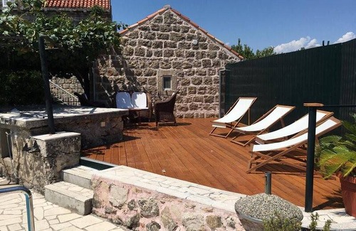 Popovici Villa | 210 m² Villa ∙ 4 bedrooms ∙ 9 guests