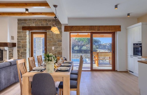 Marcenegla House | 215 m² House ∙ 3 bedrooms ∙ 8 guests