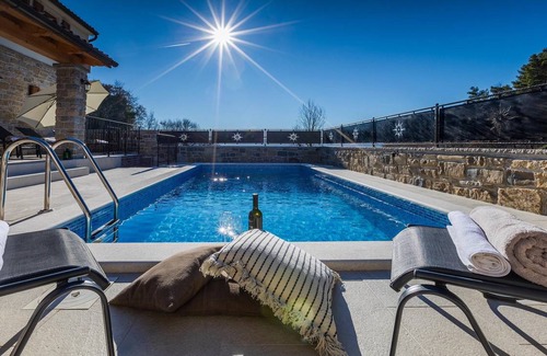 Marcenegla House | 215 m² House ∙ 3 bedrooms ∙ 8 guests