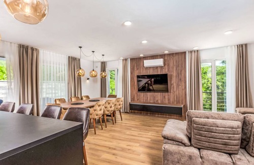 Obrs House | 230 m² House ∙ 1 bedroom ∙ 6 guests